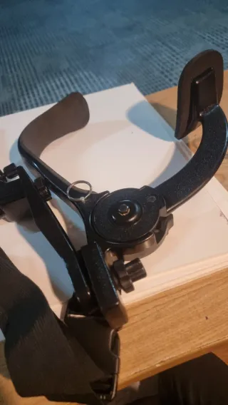 Estabilizador de hombro para cámara