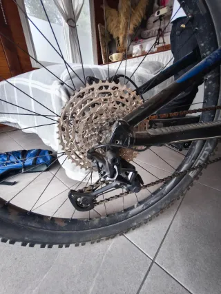 Bicicleta Eléctrica Giant Trance e+