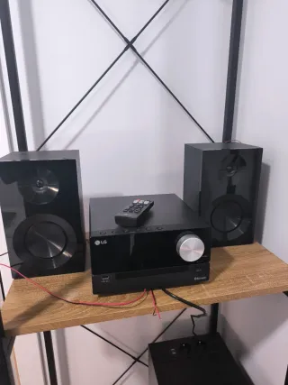 Equipo/Cadena de Sonido LG Negro