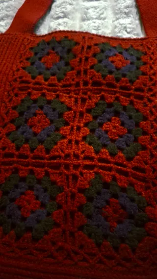 Borsa uncinetto Tenri's rossa e viola