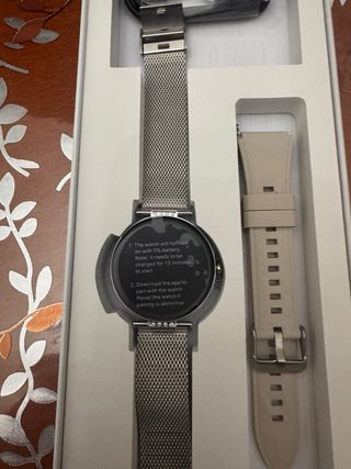 Smartwatch Donna Quadrante Ovale Argento