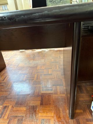 Escritorio grande de madera