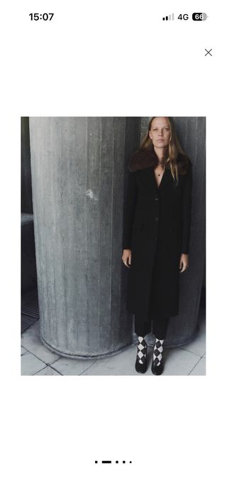 Abrigo Mango largo lana negro cuello extraíble