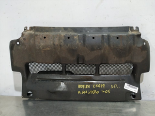 FALDON DELANTERO MITSUBISHI MONTERO (V60/V70) 4M4