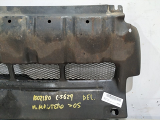 FALDON DELANTERO MITSUBISHI MONTERO (V60/V70) 4M4