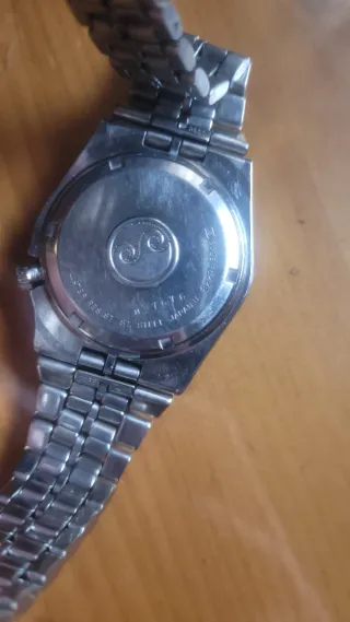 Reloj Seiko 8229-8010 Quartz Sport 100