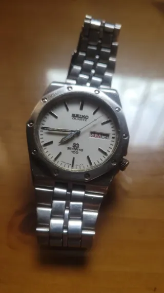 Reloj Seiko 8229-8010 Quartz Sport 100