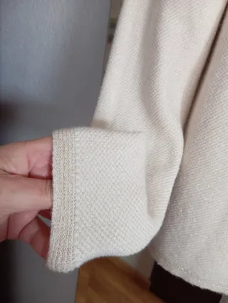 Chaqueta punto crema y dorado