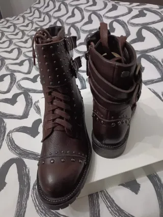 Botines de piel Carmela