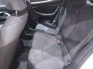 Toyota Yaris 1.0 70 Business