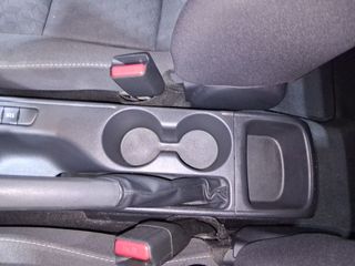 Toyota Yaris 1.0 70 Business