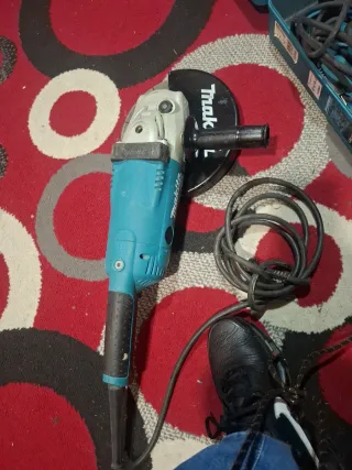 Radial Makita como nuevo