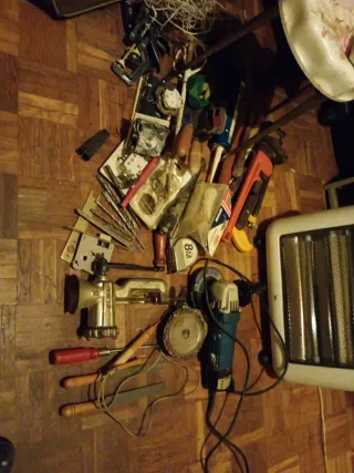 Lote de herramientas manuales y eléctricas