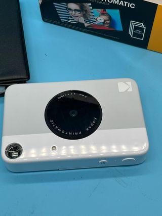 - KODAK Printomatic Cámara instantánea (Gris) Pa
