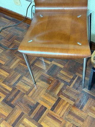 Sillas de madera elegantes