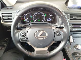 Lexus CT 200h