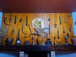 Conjunto de antigüedades decorativas