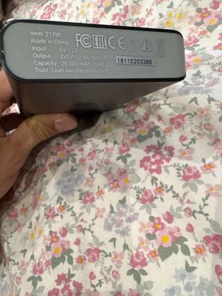 Batería Portátil Trust Negra