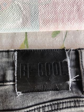 Jeans elasticizzati grigi