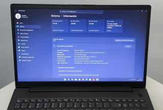 Portátil 15.6" Lenovo V15 G2 i7 11a 256GB+1TB+16GB
