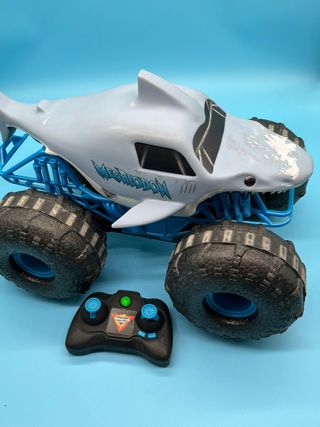 - MONSTER JAM - Coche Teledirigido Megalodón Mon