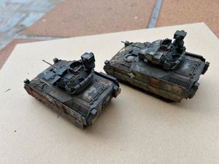 2x Bradley Bolt Action 28mm Ucranianos