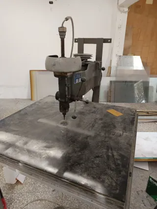 Taladro para cristaleria