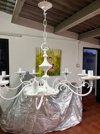 Lámpara araña blanca metal