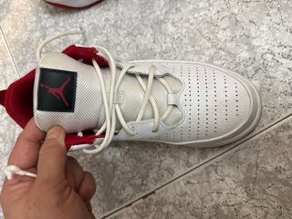 Zapatillas Air Jordan 5 Rojas y Blancas