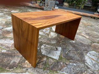 Mesa de centro , madera maciza de iroko