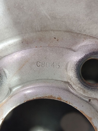 LLANTA Nissan NV250 Furgón (09.2019->)