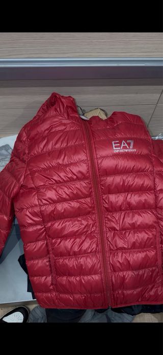 Chaqueta EA Emporio Armani Nueva con etiquetas
