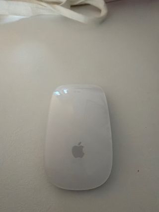 Teclado Apple Magic Keyboard y Magic Mouse