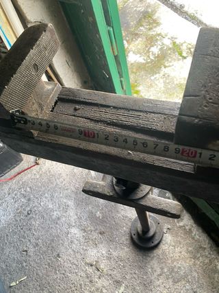 Tornillo de trabajo antiguo