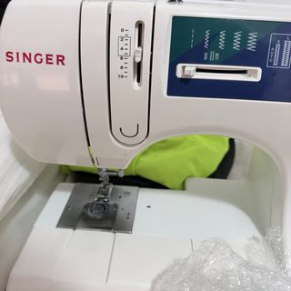 máquina de coser SINGER