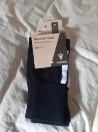 Ropa arbitraje Macron