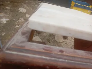 Mesa antigua mármol y madera