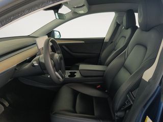 Tesla Model Y RWD
