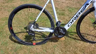 Bicicleta Eléctrica Orbea Gain D50 Blanca