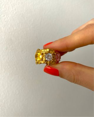 Anillo Dorado Acero Inox. con Piedras Multicolor