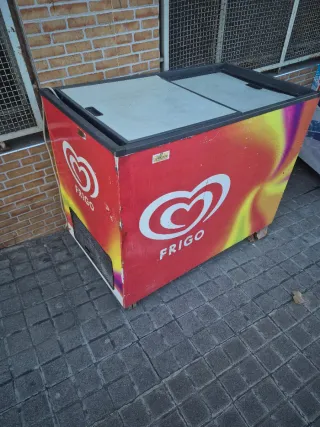 Congelador Frigo con ruedas