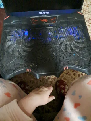 Portátil Gaming Gigabyte G5 Negro