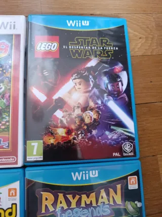 8 cajas de Juegos Wii y Wii U