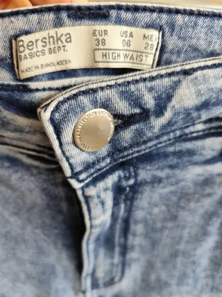 Pantalón vaquero Bershka