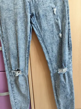 Pantalón vaquero Bershka