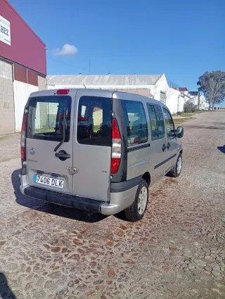 FIAT Doblò 2005