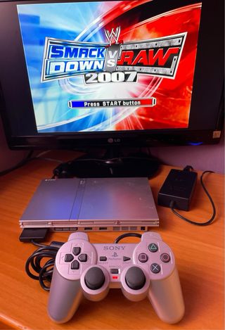 Consola PS2 Silver Plateada 75004 Completa + Juego