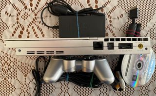 Consola PS2 Silver Plateada 75004 Completa + Juego