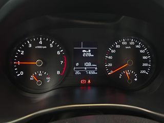 Kia Stonic 1.0 T-GDI Concept