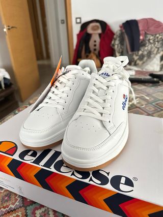 Zapatillas Ellesse sin estrenar